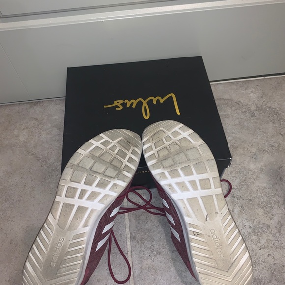 Adidas Women’s Cloudfoam Burgundy Shoes Size 8.5 - Picture 4 of 5